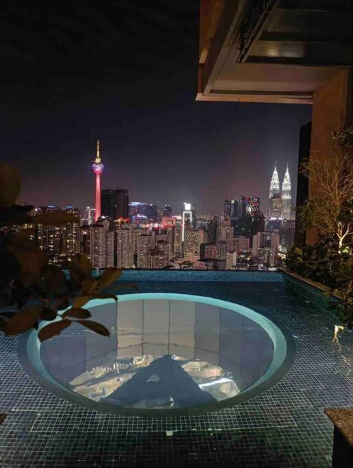 1+ 1 Bedroom 4-5Pax/Klcc/ Bukit Bintang/City View/Mrt Kuala Lumpur Exteriör bild