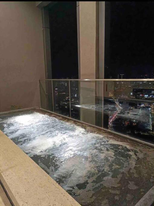 1+ 1 Bedroom 4-5Pax/Klcc/ Bukit Bintang/City View/Mrt Kuala Lumpur Exteriör bild